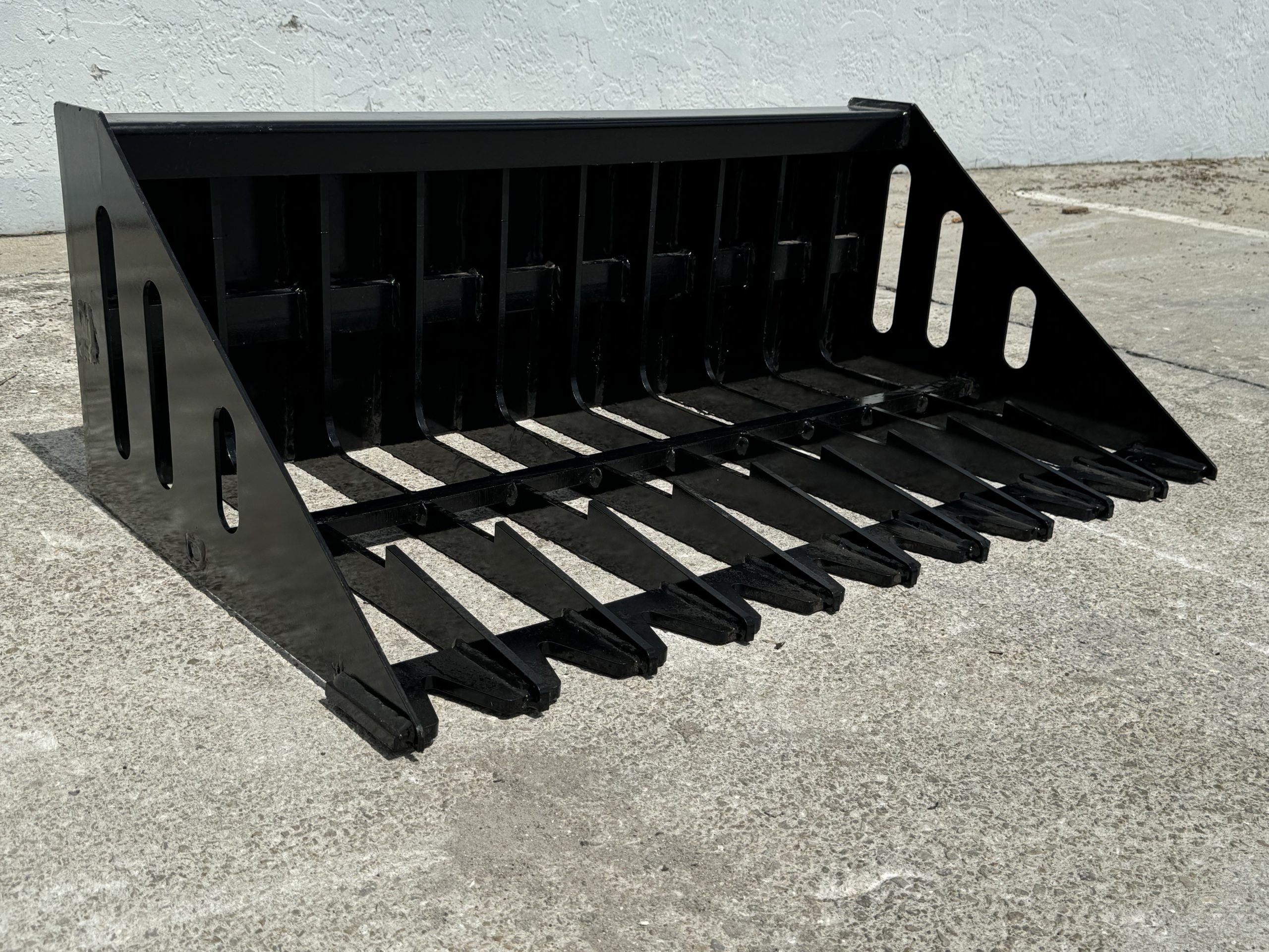 Sifting Bucket for Mini Skid Steer